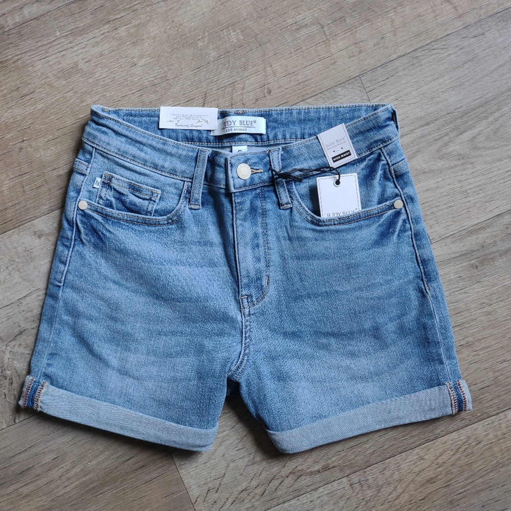 Light Wash Judy Blue Shorts